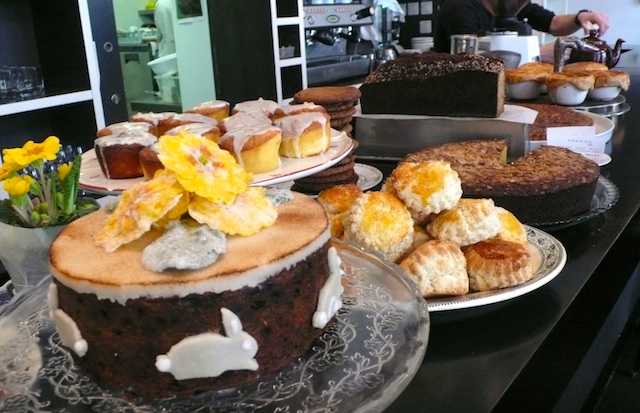 LaBalCakes